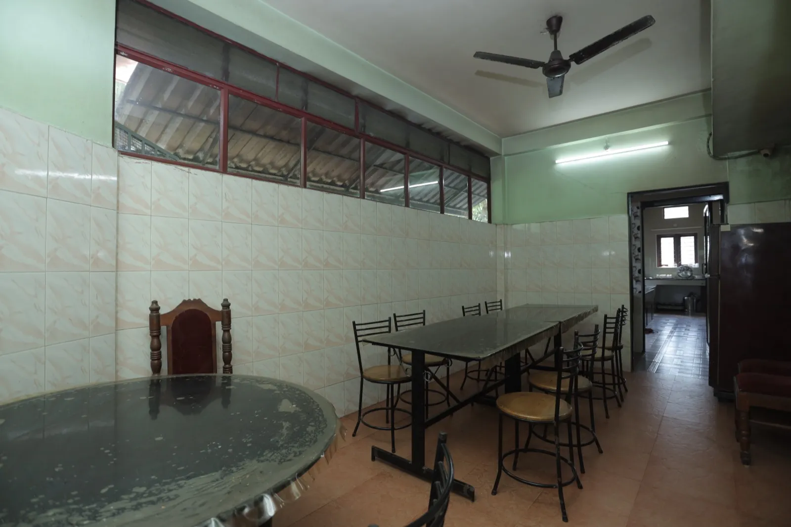 Patient dining hall at Agasthya Ayurvedic Hospital, Ezhupunna